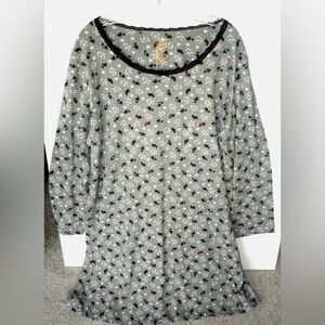 2X-3X Simply Basic Sleepshirts for Women with Dog Print 


0114